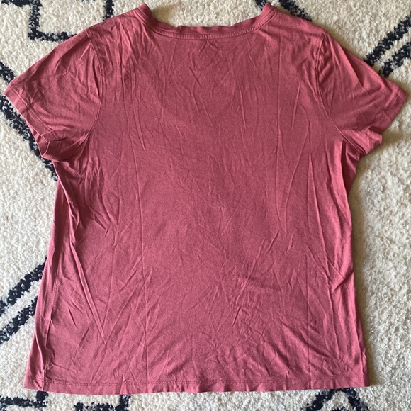 Dark pink top - Picture 4 of 6